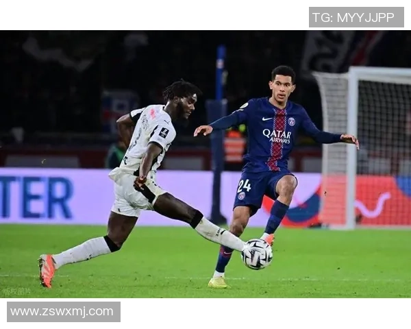 西甲赛场惊现冷门巴黎圣日耳曼逆转多特蒙德上演帽子戏法盛宴