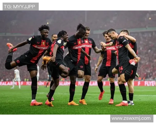 国王杯激战波尔图与那不勒斯握手言和绝杀瞬间引发全场热烈反响